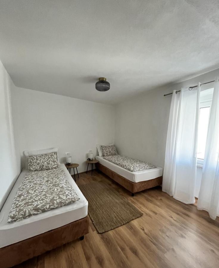 Apartment Lorun 47 Tar-Vabriga Extérieur photo
